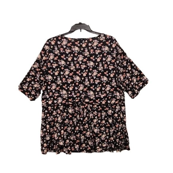 BloomChic Peplum Top Plus size 26 Surplice Neckline Gathered Waist Flora… - Picture 2 of 7